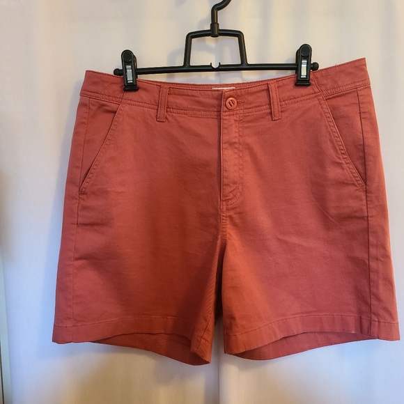 L.L. Bean Pants - L.L. Bean Favorite Fit Shorts cinnamon colored